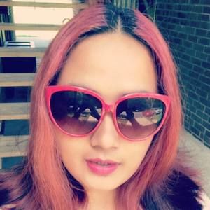 Meet your Posher, Lucky